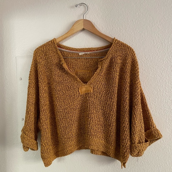 Yellow Oversized Sweater - Picture 1 of 4